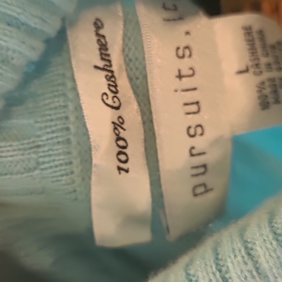 100% Cashmere Turtleneck Sweater Light Blue - Picture 6 of 7